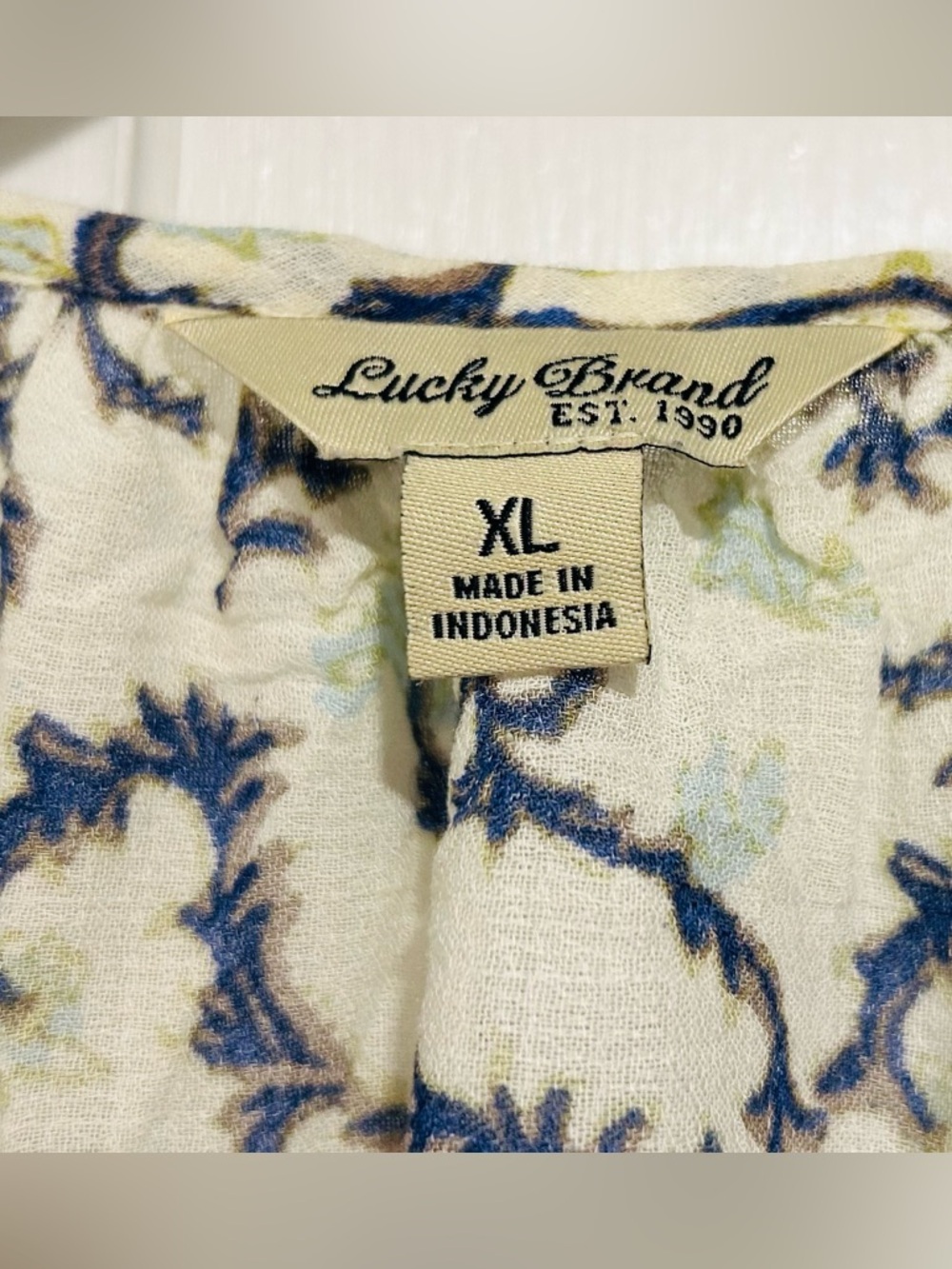 Lucky Brand XL Sheer Boho Blouse Tie Neck Rayon Floral Scroll Top - Picture 5 of 6